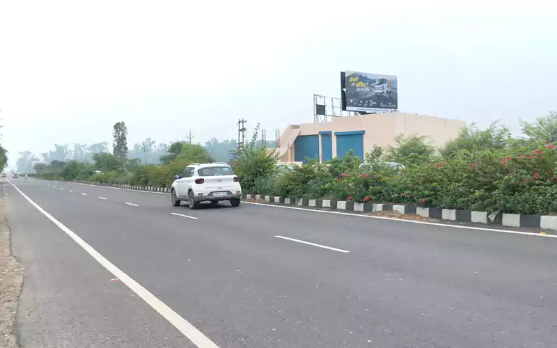 Outdoor Hoardings & Digital Media